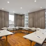 Express West By Ihg Ξενοδοχείο
