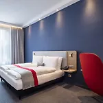 Express West By Ihg 3*