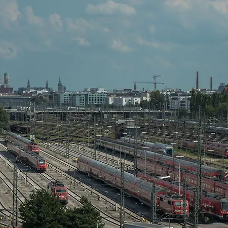 Express West By Ihg 3* Mnichov