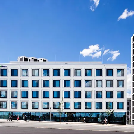 Holiday Inn Express Munich City West By Ihg Отель Мюнхен