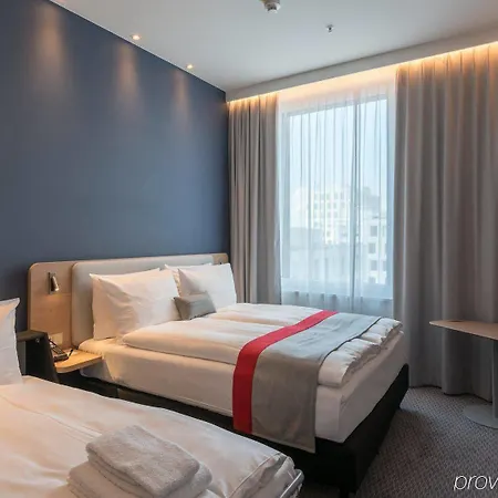 Express West By Ihg 3* Mnichov