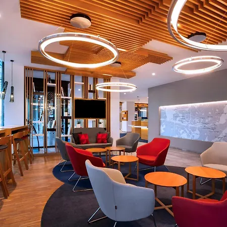 Hotel Holiday Inn Express Munich City West By Ihg 3*