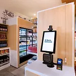 هوليداي إن اكسبرس سيتي ويست 3*