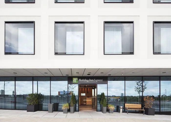 Hotel Express West By Ihg