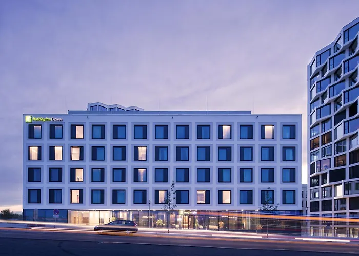 Express West By Ihg 3* München