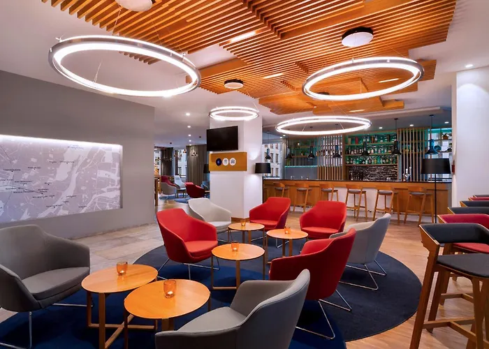 Express West By Ihg