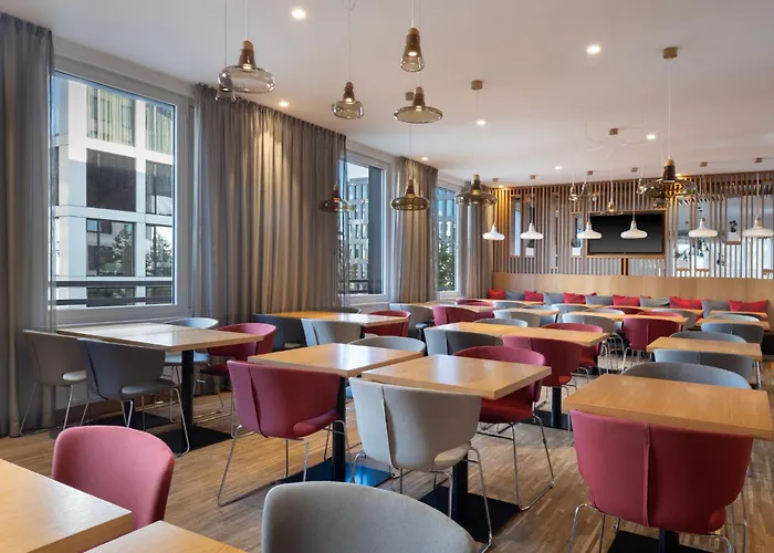 Express West By Ihg